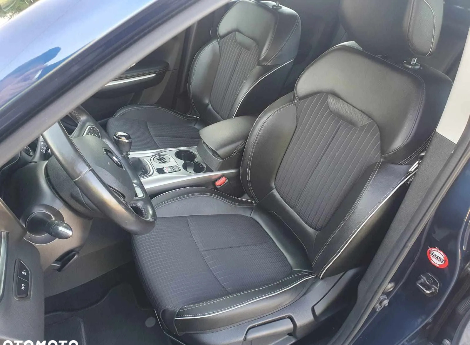 Renault Kadjar cena 59900 przebieg: 220089, rok produkcji 2015 z Kudowa-Zdrój małe 781